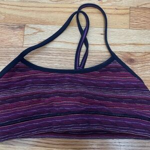 Lululemon sports bra